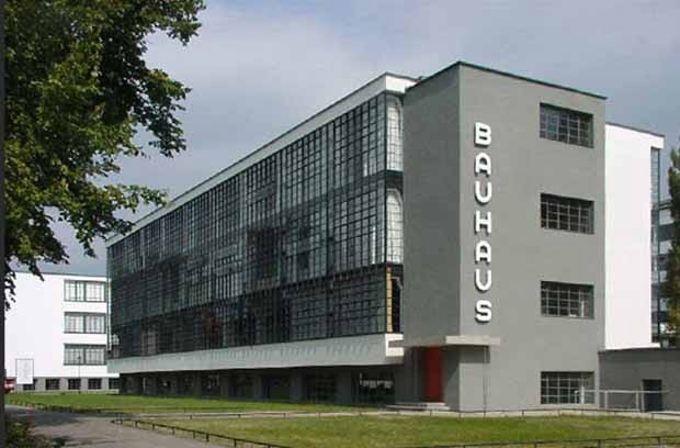 Siglo XX - Edificio de la Bauhaus