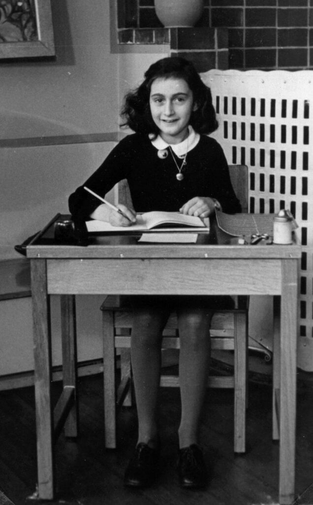 1-Anne-Frank-1940
