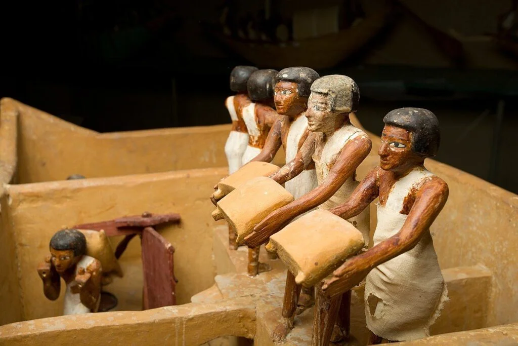 Escribas egipcios ¿Cuál es el origen de la oficina?